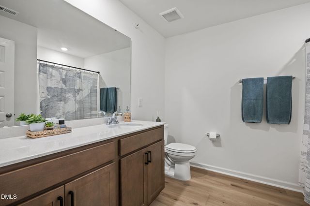 179 Cabernet Drive, Chapel Hill, NC 27516