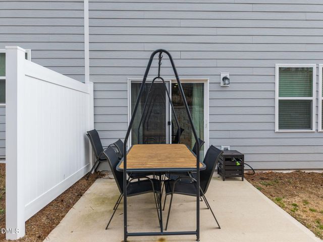 179 Cabernet Drive, Chapel Hill, NC 27516