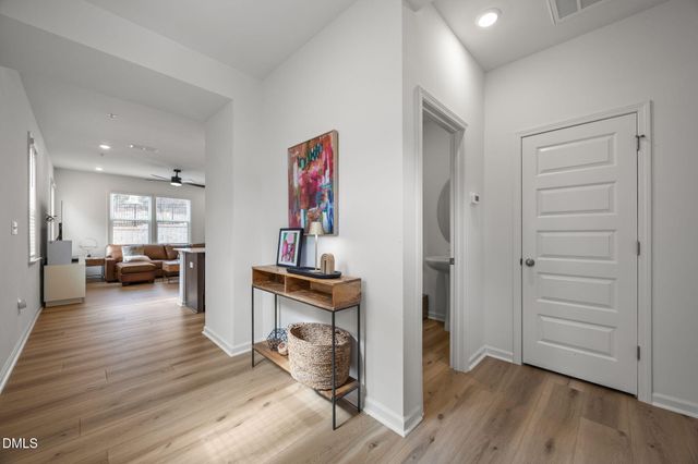 179 Cabernet Drive, Chapel Hill, NC 27516