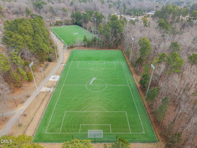 179 Cabernet Drive, Chapel Hill, NC 27516