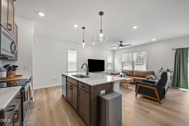 179 Cabernet Drive, Chapel Hill, NC 27516