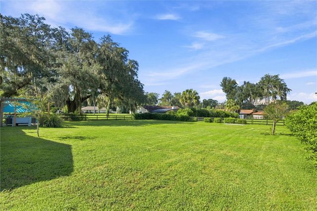4572 SW 44TH COURT, Ocala, FL 34474
