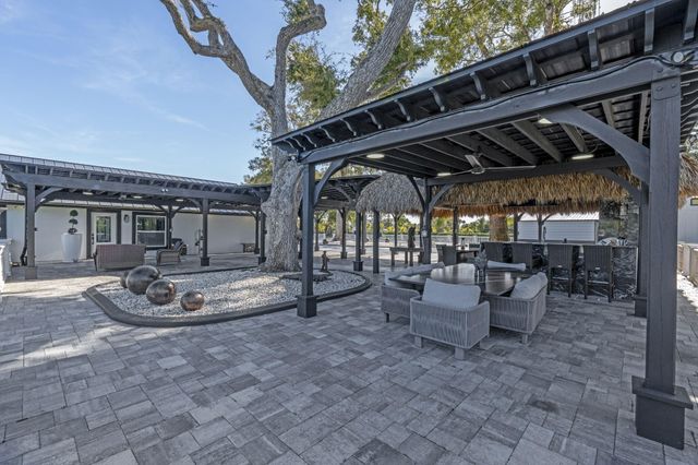 16200 Orange Avenue, Fort Pierce, FL 34945