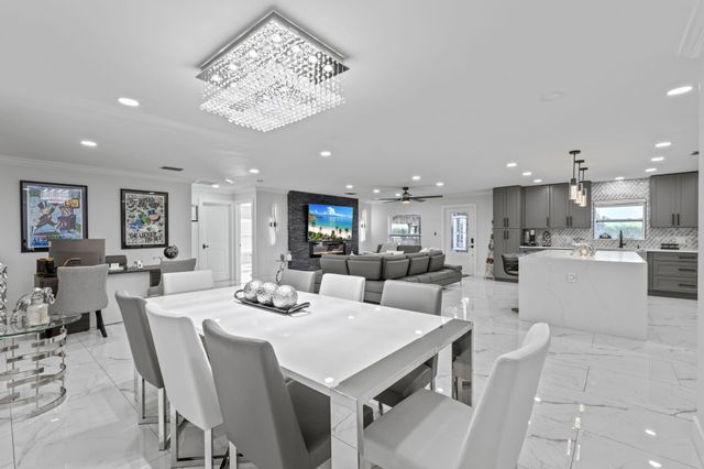 16200 Orange Avenue, Fort Pierce, FL 34945