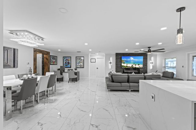 16200 Orange Avenue, Fort Pierce, FL 34945