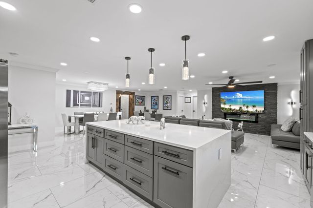 16200 Orange Avenue, Fort Pierce, FL 34945