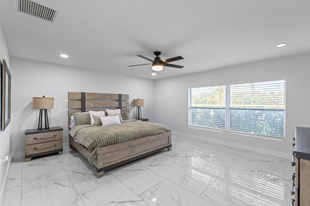 16200 Orange Avenue, Fort Pierce, FL 34945