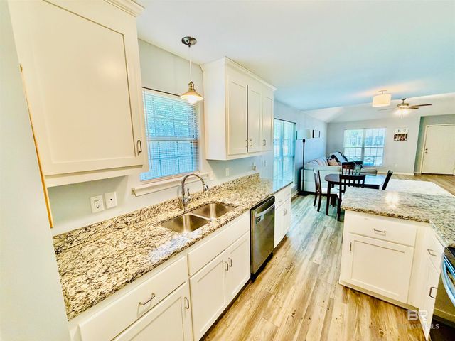 16132 Hoiles Avenue, Silverhill, AL 36576