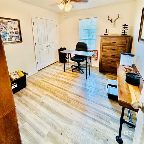 16132 Hoiles Avenue, Silverhill, AL 36576