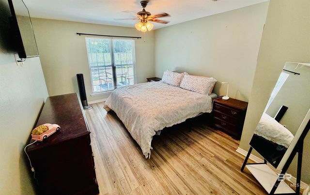 16132 Hoiles Avenue, Silverhill, AL 36576