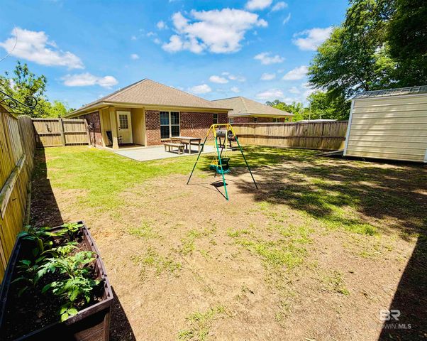 16132 Hoiles Avenue, Silverhill, AL 36576