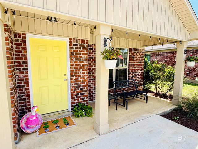 16132 Hoiles Avenue, Silverhill, AL 36576