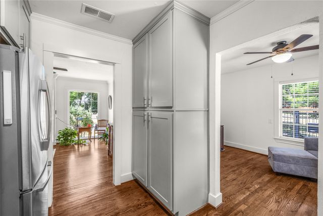 3720 Oaklawn Drive, Fort Worth, TX 76107