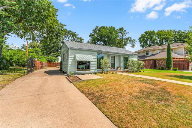 3720 Oaklawn Drive, Fort Worth, TX 76107