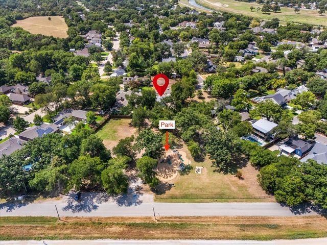 3720 Oaklawn Drive, Fort Worth, TX 76107