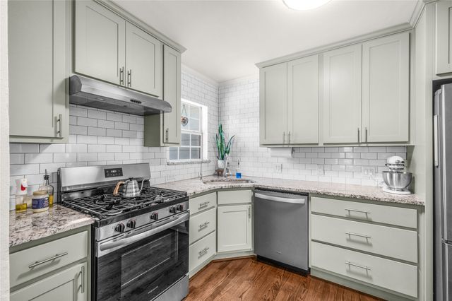 3720 Oaklawn Drive, Fort Worth, TX 76107