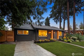 12520 24th Avenue NE, Seattle, WA 98125