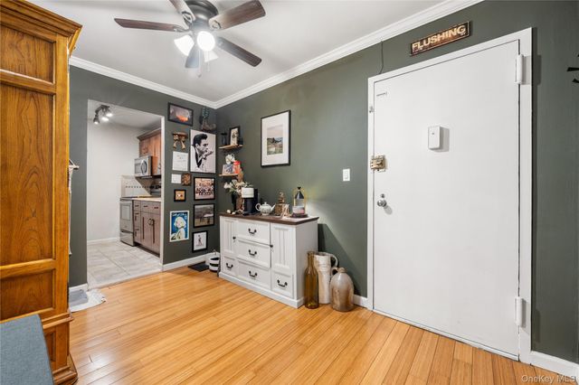 90 Park Avenue S B6, Rockville Centre, NY 11570