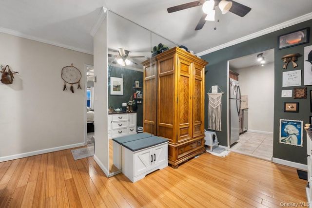 90 Park Avenue S B6, Rockville Centre, NY 11570