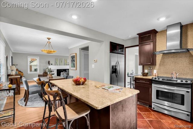 231 N Vermont Avenue, Royal Oak, MI 48067