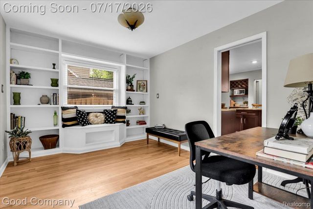231 N Vermont Avenue, Royal Oak, MI 48067