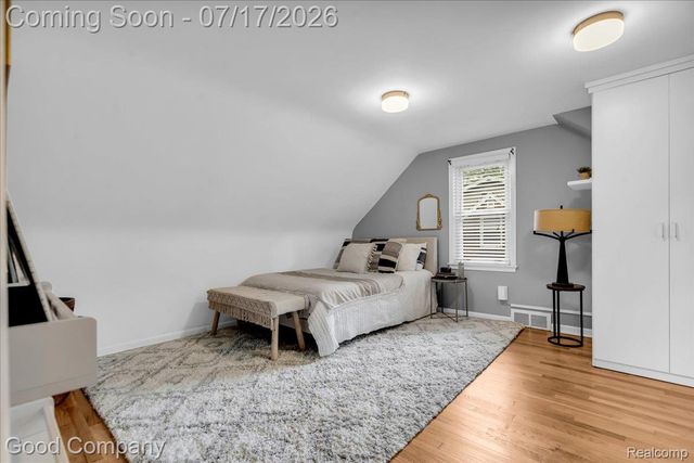 231 N Vermont Avenue, Royal Oak, MI 48067