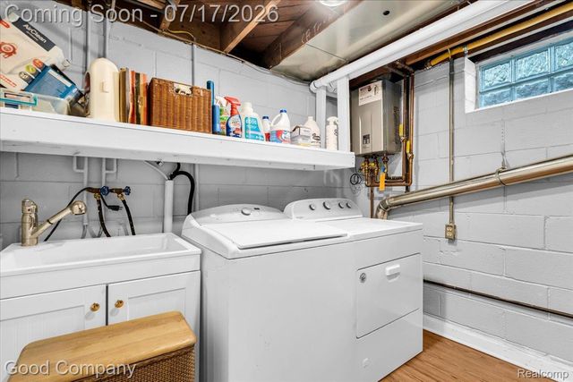 231 N Vermont Avenue, Royal Oak, MI 48067