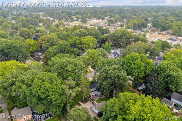 231 N Vermont Avenue, Royal Oak, MI 48067