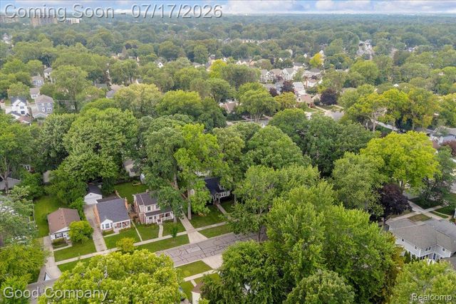 231 N Vermont Avenue, Royal Oak, MI 48067