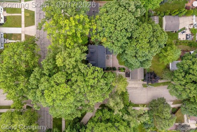 231 N Vermont Avenue, Royal Oak, MI 48067