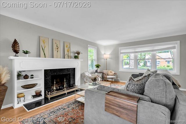 231 N Vermont Avenue, Royal Oak, MI 48067