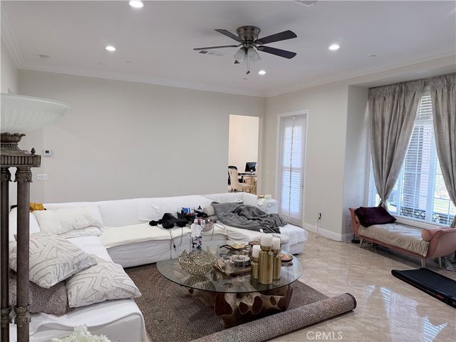 27370 Stonehenge, Hemet, CA 92544