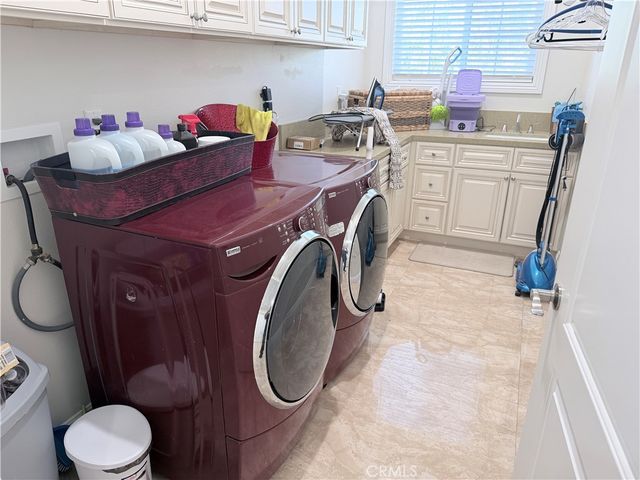27370 Stonehenge, Hemet, CA 92544