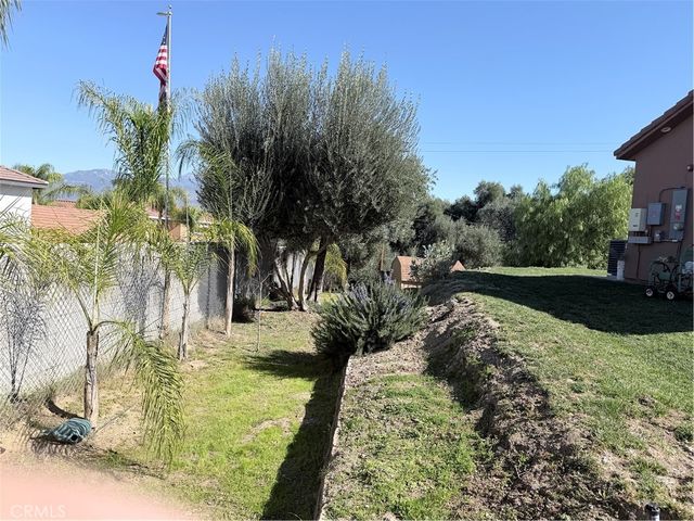 27370 Stonehenge, Hemet, CA 92544