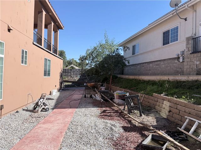 27370 Stonehenge, Hemet, CA 92544