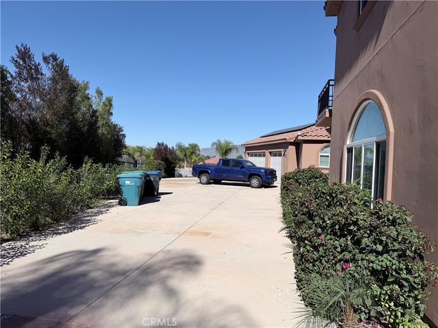 27370 Stonehenge, Hemet, CA 92544