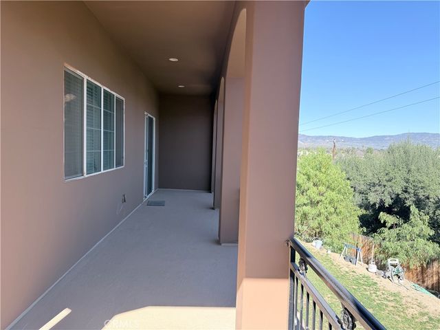 27370 Stonehenge, Hemet, CA 92544