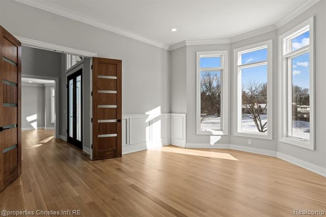 3080 Chickering Court, Bloomfield Hills, MI 48302