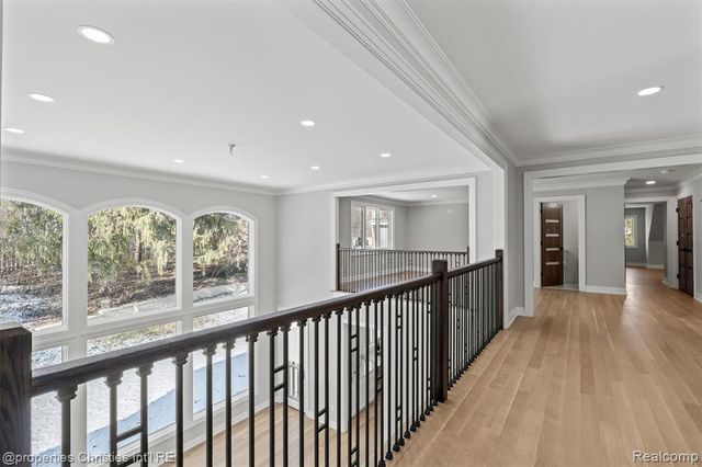 3080 Chickering Court, Bloomfield Hills, MI 48302