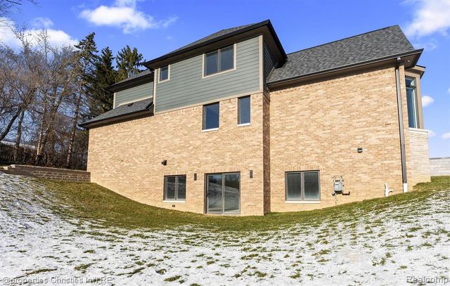 3080 Chickering Court, Bloomfield Hills, MI 48302