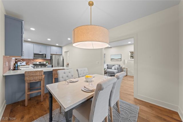 1563 Winchester Avenue, Lakewood, OH 44107