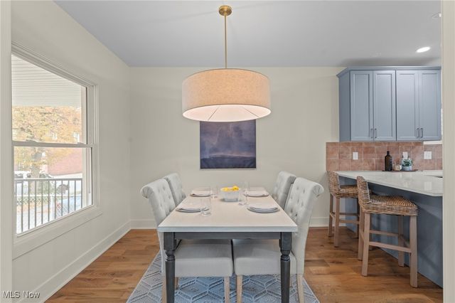 1563 Winchester Avenue, Lakewood, OH 44107