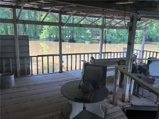 2002 LITTLE RIVER Road, Marksville, LA 71351