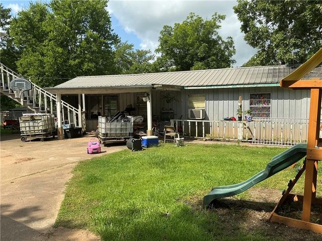 2002 LITTLE RIVER Road, Marksville, LA 71351