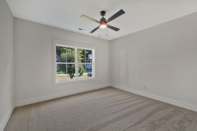 510 Mountain View Ct, Smyrna, TN 37167