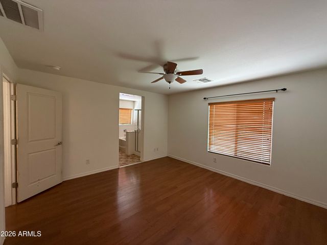 1670 E ELGIN Street, Gilbert, AZ 85295