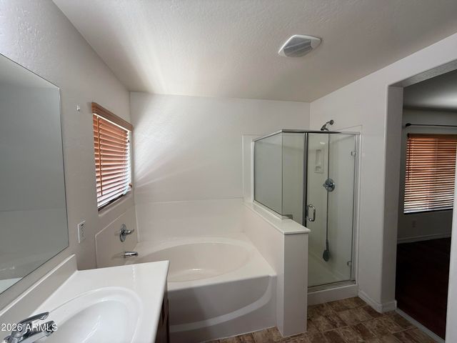 1670 E ELGIN Street, Gilbert, AZ 85295