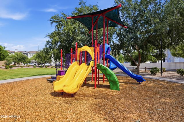 1670 E ELGIN Street, Gilbert, AZ 85295