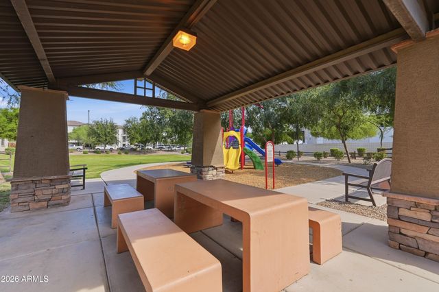 1670 E ELGIN Street, Gilbert, AZ 85295