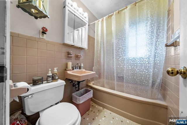 44 Doherty Drive, Clifton, NJ 07013